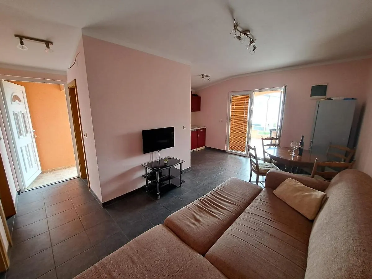 Apartmani Mazalovic Vir 0*,  Chorvatsko