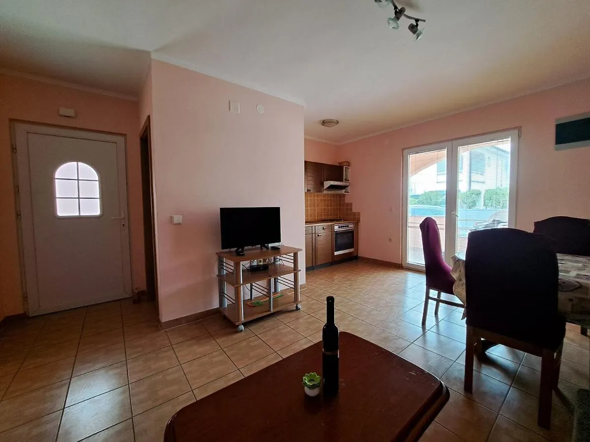 Apartmani Mazalovic Vir Croatia