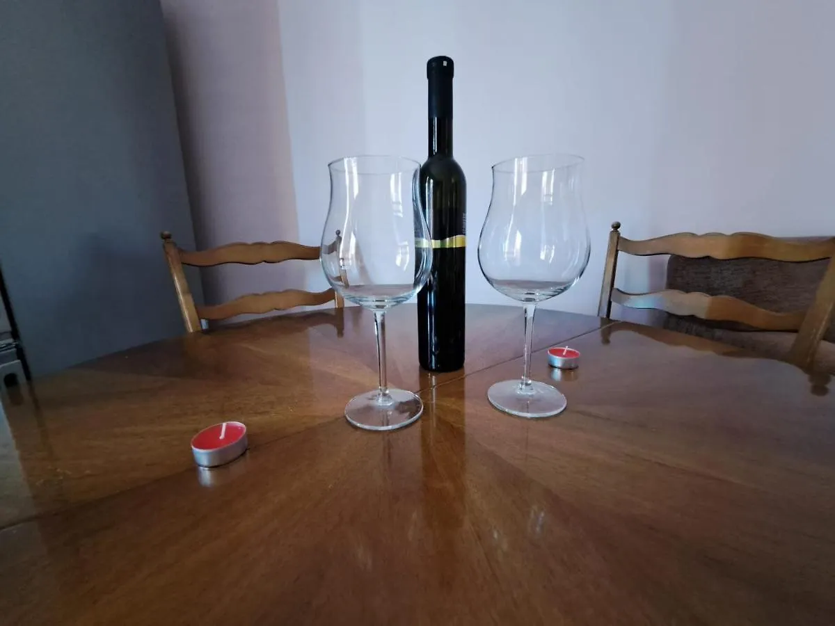 Apartment Apartmani Mazalovic Vir Croatia